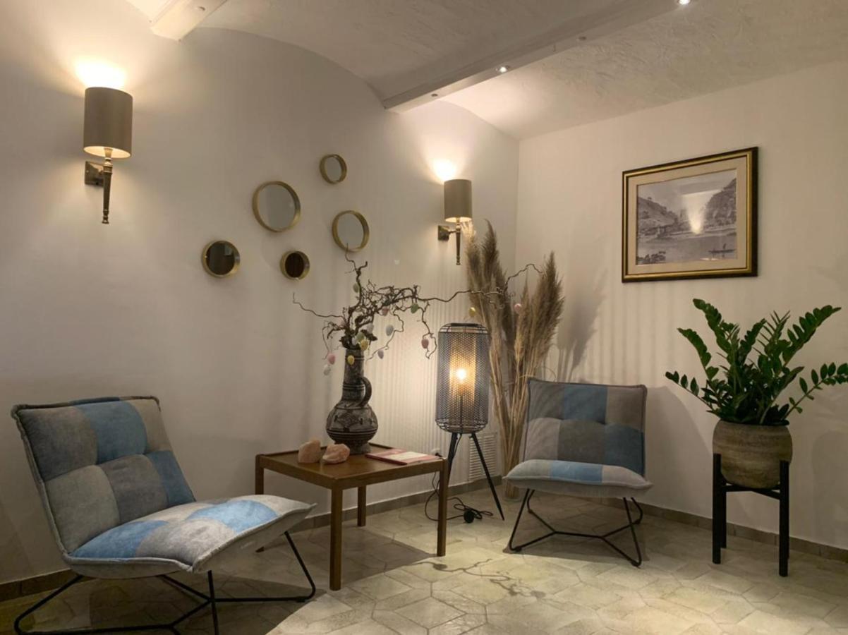 Bed and breakfast Und Restaurant 