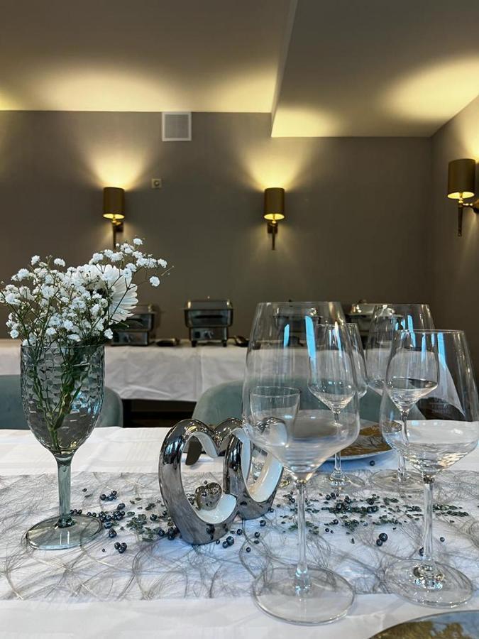 Und Restaurant 